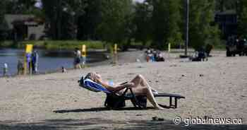 Tanmaxxing: Why tanning is making a comeback despite the health risks