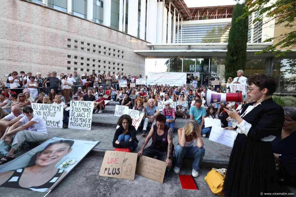 « Ce n’est plus possible de fermer les yeux » : près de 250 personnes réunies devant le tribunal de Grasse, en soutien à Lyhanna et aux enfants victimes de violences sexuelles