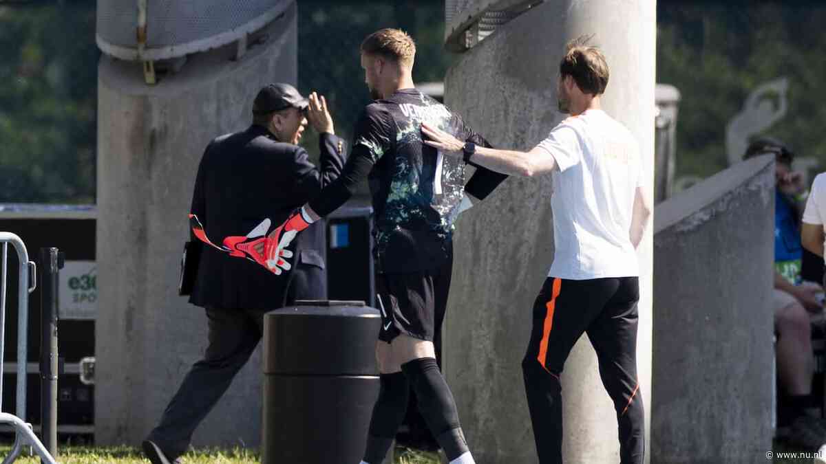 Oranjekeeper Verbruggen valt zes dagen voor eerste WK-duel geblesseerd uit