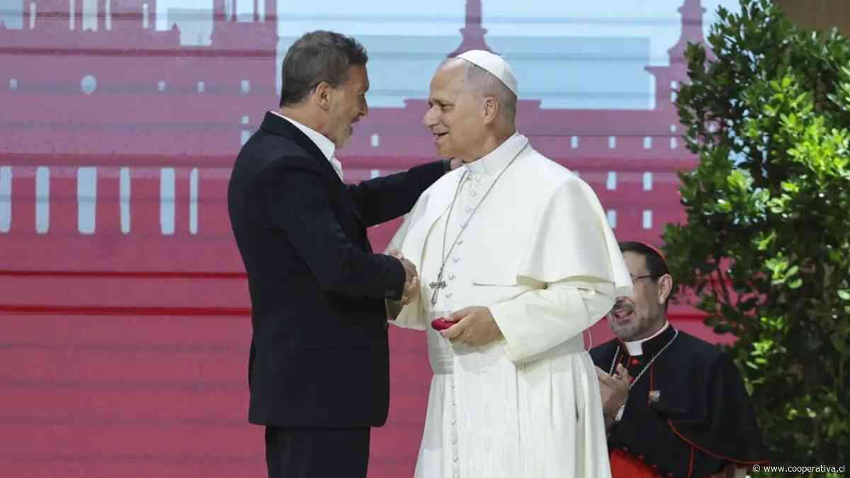 Antonio Banderas ante el papa: "El arte debe ser una alternativa a la violencia"