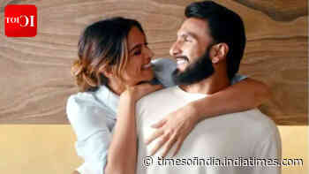 Deepika and Ranveer SPOTTED at new home - PICS