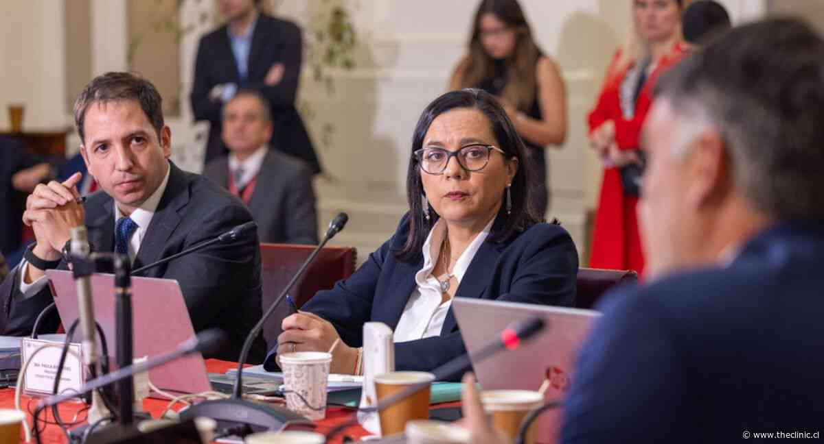 Exautoridades y CFA llaman al Gobierno a llegar acuerdo en proyecto de reconstrucción tras nueva alerta por deterioro de finanzas públicas
