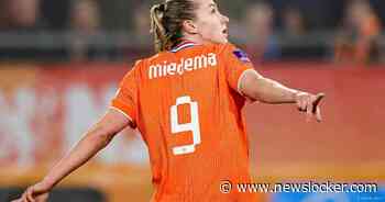 Vivianne Miedema opnieuw geopereerd aan knie, Oranje-spits richt zich op start van volgend seizoen