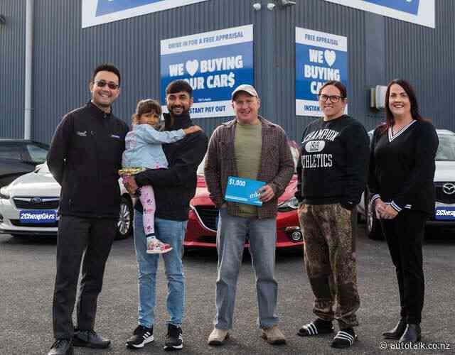 2 Cheap Cars awards $10,000 in customer giveaway