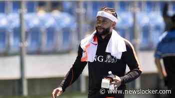 Memphis Depay verliest met reserves Nederlands elftal van tweede keus Oezbekistan