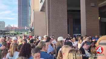 Concertgoers left standing outside KeyBank Center due to production difficulties