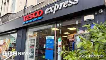 Tesco removes hygiene rating - then it reappears