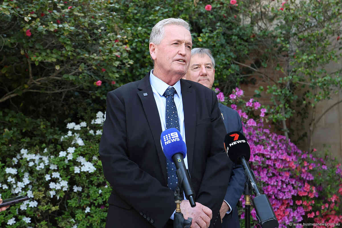 Liberals, Nationals recommit to overturning WA uranium mining ban