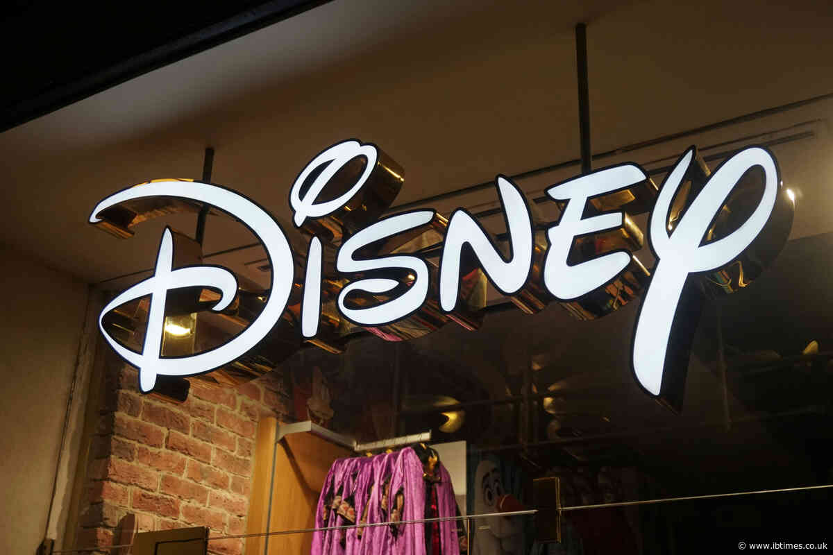 Disney World 'Empty' With Walk-On Rides and Barely Any Queues During Traditionally Packed Weeks
