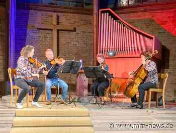Ludwigshafen  – Konzert trifft Gottesdienst: „Orchester des Wandels“ und Chor interpretieren Beatles-Songs