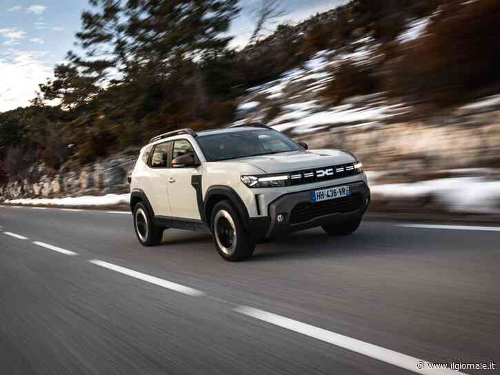 Dacia Duster, guida completa agli allestimenti e ai prezzi del B-SUV