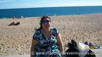 Manchester mum loses seven stone after holidaymakers left 'disgusted' by her in Lanzarote