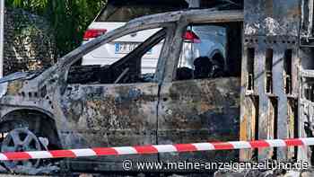 Italien erschüttert: Vier Erdbeerpflücker in Auto gesperrt und angezündet
