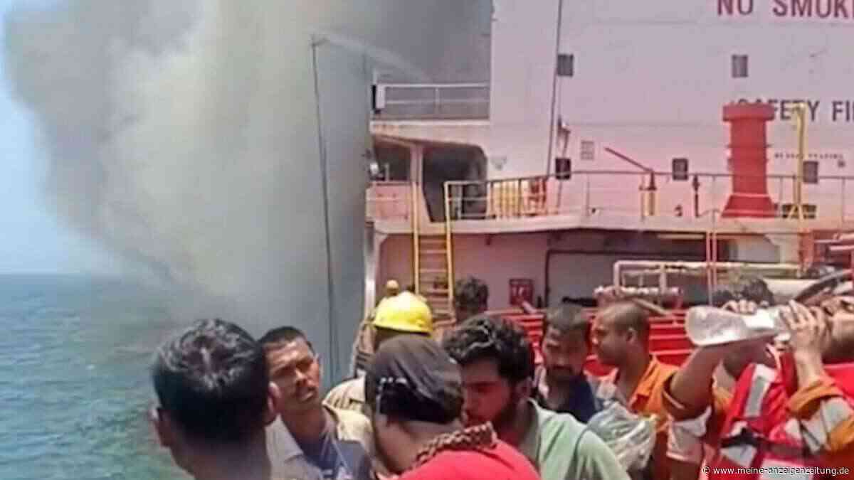 USA schießen auf Tanker und setzen ihn in Brand