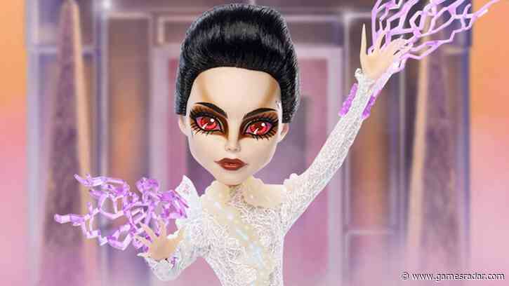 There is no Dana, there is only this absolutely incredible Skullector Ghostbusters Gozer Doll