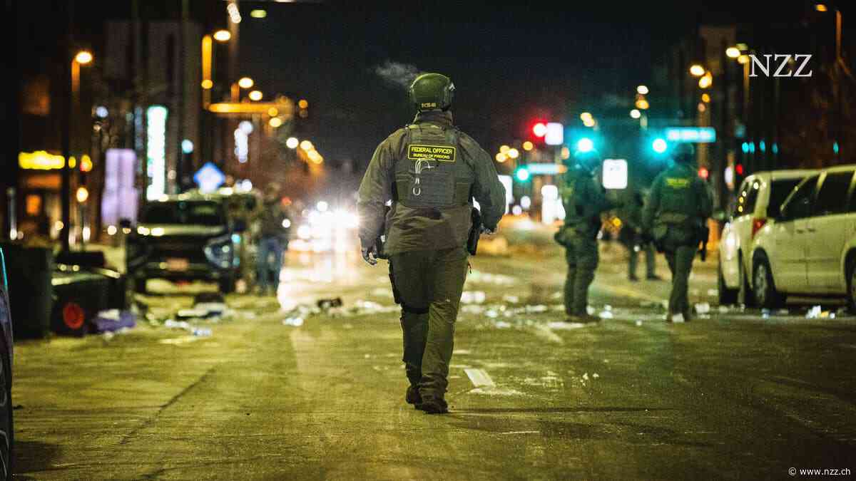DIE NEUESTEN ENTWICKLUNGEN - ICE-Einsätze in den USA: Die Einwanderungsbehörde erhält ab Juni einen neuen Chef