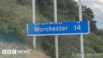 Bemusement over 'Worchester' M5 sign