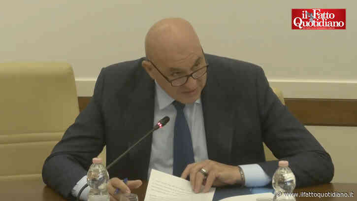 “Una soluzione militare della guerra in Ucraina è difficilmente perseguibile. E torna attuale la minaccia atomica”: le parole del ministro Crosetto in Parlamento