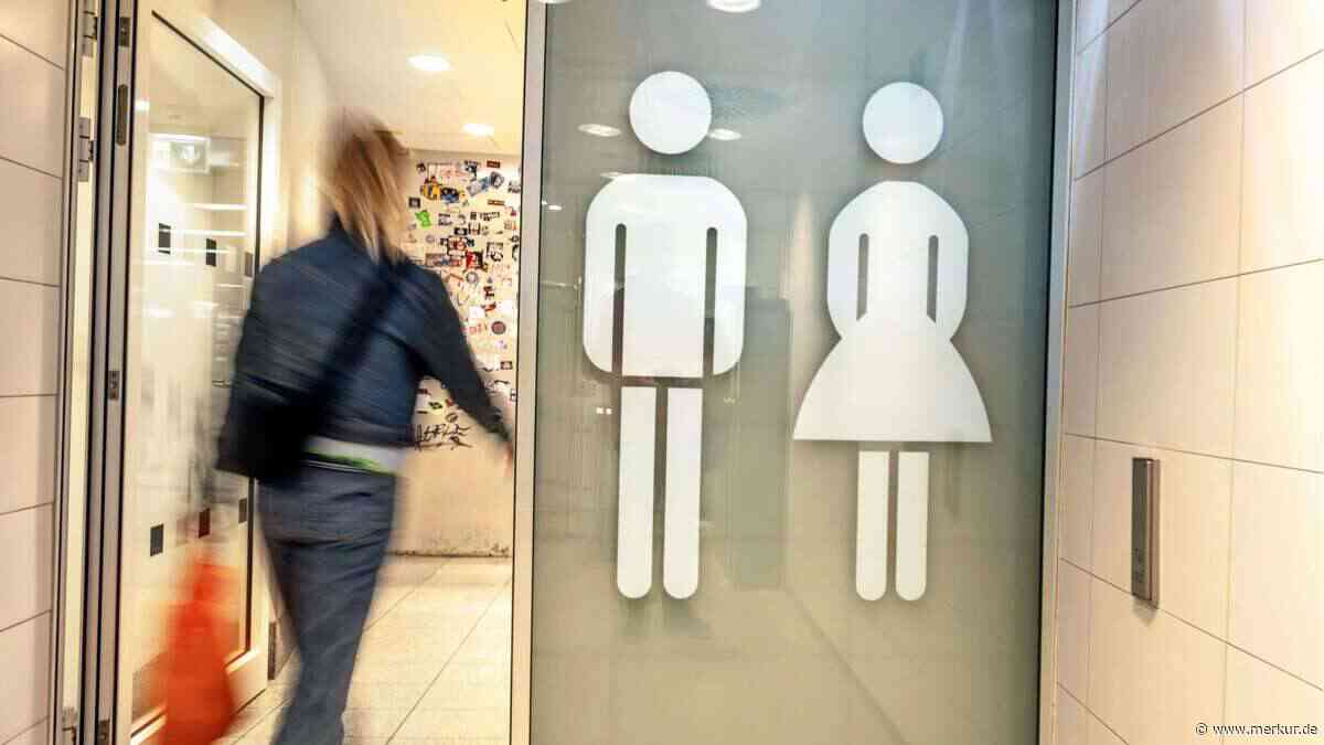 Thomas filmt Deutschlands Toiletten: Eine Wette über Social Media endet mit Tausenden Fans