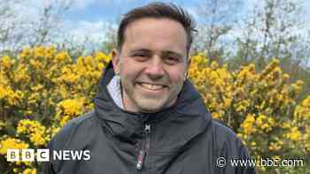 Dad to continue 10-lake swim in Switzerland for son