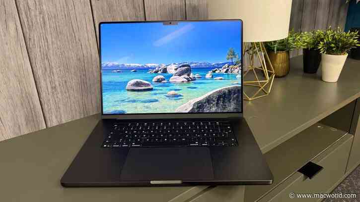 Save a massive $300 on this loaded M5 Pro MacBook Pro