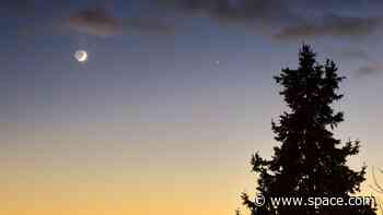 Don't miss the moon and Saturn put on a spectacular show before sunrise June 10