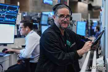 Another sell-off for AI stocks drags Wall Street sharply lower