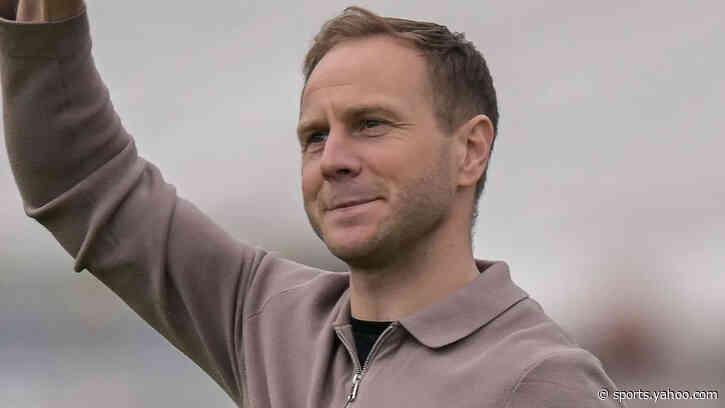 Rochdale appoint South Shields' Watson as manager