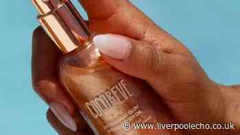 The 'stunning' £22 shimmer body oil for glowing skin on holiday