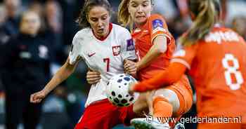LIVE WK-kwalificatie | Kaptein kopt raak tegen Polen, Oranje Leeuwinnen virtueel eerste in de poule