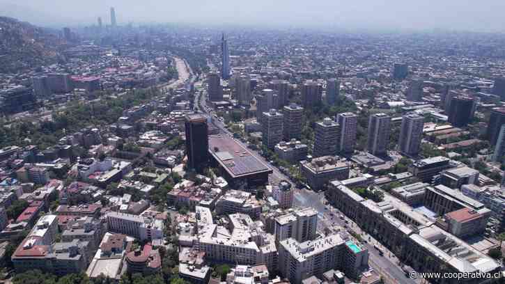 Santiago lanzó iniciativa para convertir a la Alameda en un polo cultural
