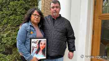 Murder trial hears audio from night of Danielle Dobersheck's death, recorded by hockey mom in next room