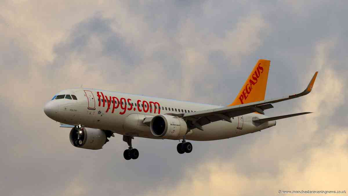 Passenger describes moment lightning hits plane seconds after it took off from Manchester Airport