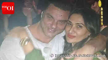 Sohail Khan mourns family friend Kumod Raney's demise