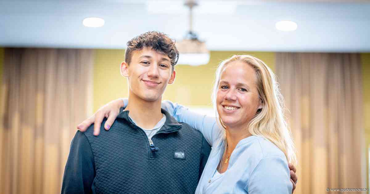 Karin kreeg de meeste stemmen van alle raadsleden, toch gaat ze weg. Zoon Thijmen (18) neemt plek over