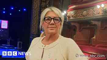 Woman's famous gorilla statue to move to London