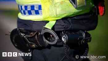 Police officer punched and strangled taxi driver