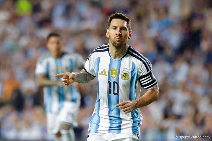 Will he end the curse? Messi steps up, scores and 🇦🇷 stay top