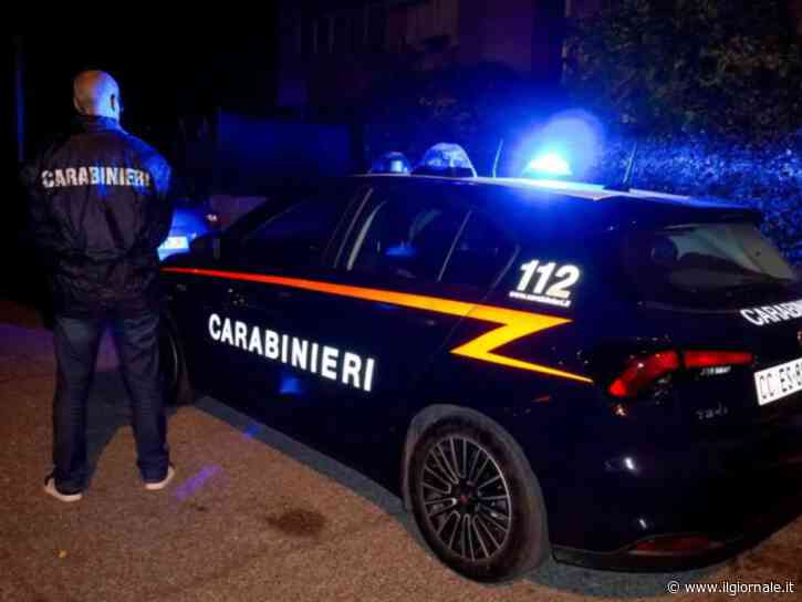 In sette accerchiano e rapinano quattro 18enni: "Avevano il volto coperto"