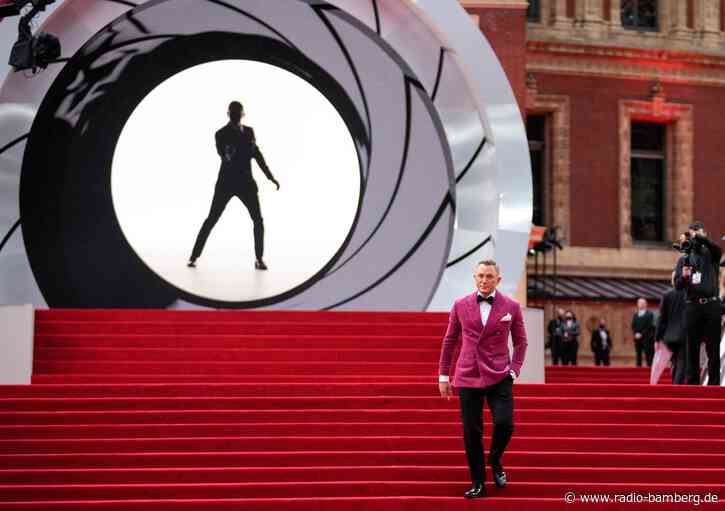 «Bond, Queer Bond» – Die andere Geschichte von 007