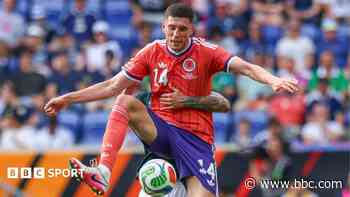 Saints duo continue World Cup preparations