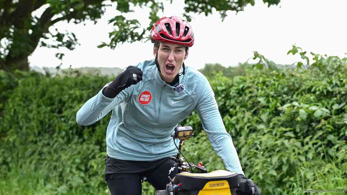 Jill Scott's unfortunate mishap on Sport Relief cycling challenge