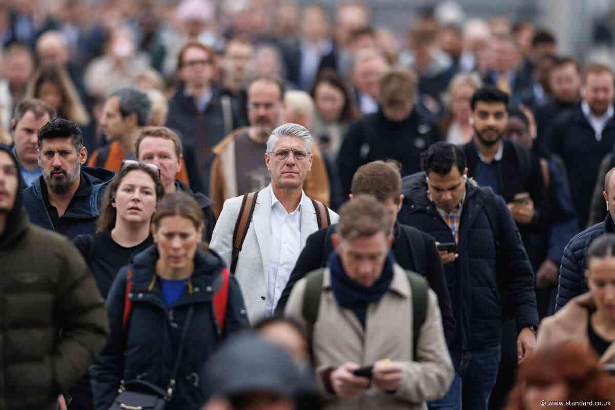 Can't get mobile signal in central London? How a 'perfect storm' is causing so many blackspots