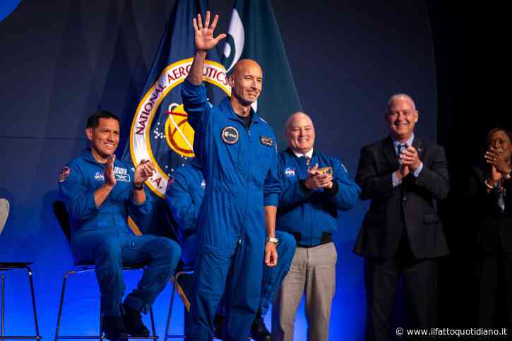 Luca Parmitano sarà il pilota della missione Artemis III per riportare l’uomo sulla Luna: “Onorato, l’Italia la mia rampa di lancio”