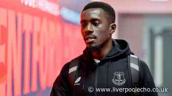 Everton announce 12 departures as Idrissa Gueye contract update given