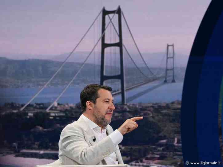 I pm: "C'è corruzione per dare il via libera". Sono tre gli indagati. Salvini: vado avanti