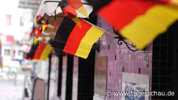 Einzelhandel hofft auf WM-Euphorie gegen die Konsumflaute