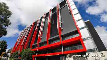 Labor to force data centres to wind down energy use at peak times