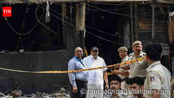 Malviya Nagar hotel fire: Court remands owner, accountant for 12 days