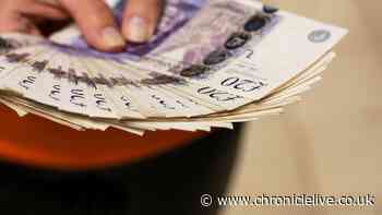 HMRC confirms 'family or friends' £250 rule over gifts of money